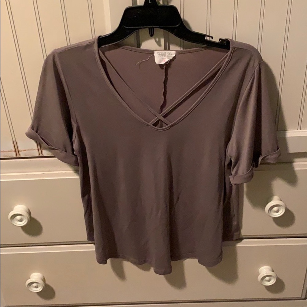 Taupe flowy v-neck